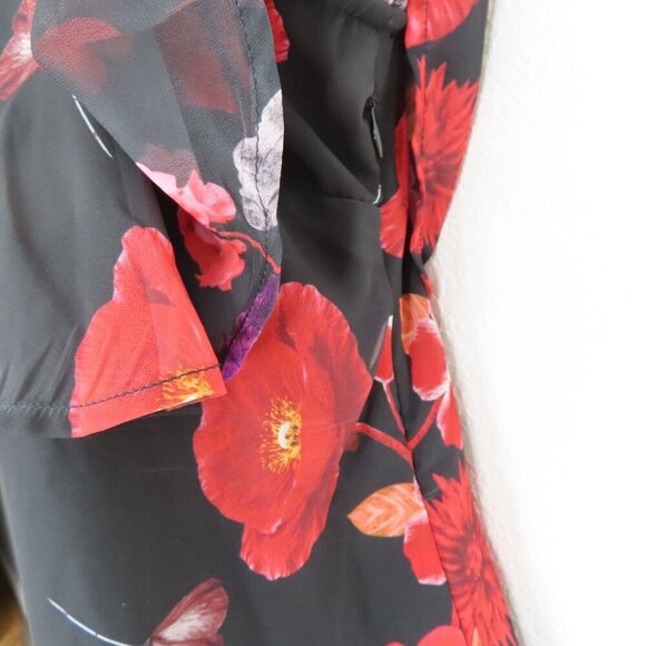 GUESS Womens Extra Small XS Red Flower Floral Ruffle Shoulder Tank Top Shirt - Picture 3 of 9